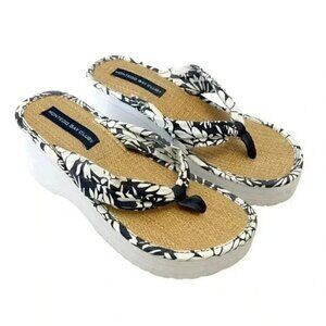 Montego Bay Wedge Sandal Platform Thong White Blue Floral Print Size 7.5